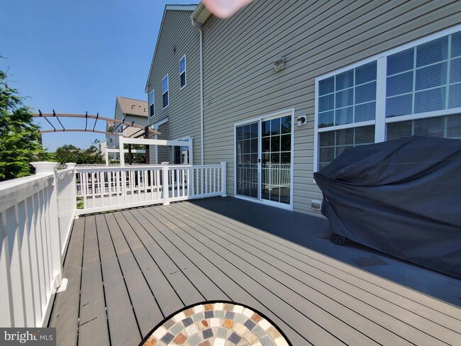 Building Photo - 431 Afton Dr