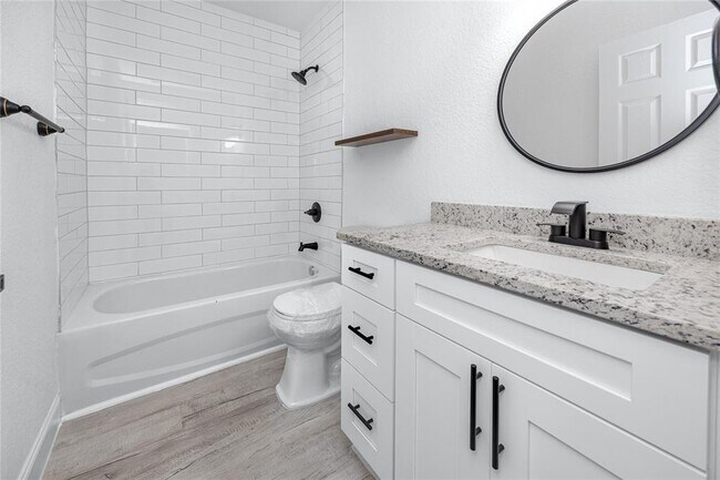 Building Photo - 2859 38th Ave N