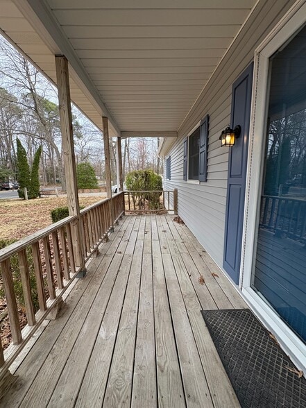 Building Photo - 32030 Steel Dr