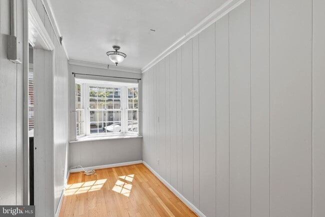 Building Photo - 159 Conduit St