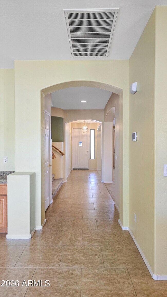 Building Photo - 14226 W Wethersfield Rd