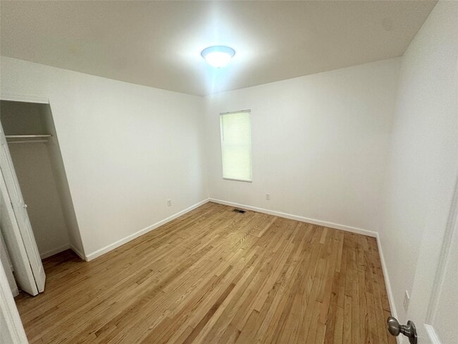 Building Photo - 2187 NY-302