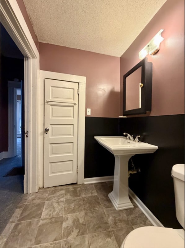 Building Photo - 1511 Hamorton Pl