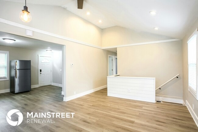 Building Photo - 6067 Bettcher Ave