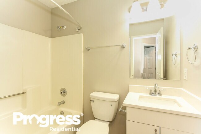 Building Photo - 4336 Chadwell Ln