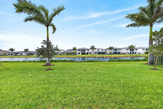 Building Photo - 8561 Crystal Downs Ave