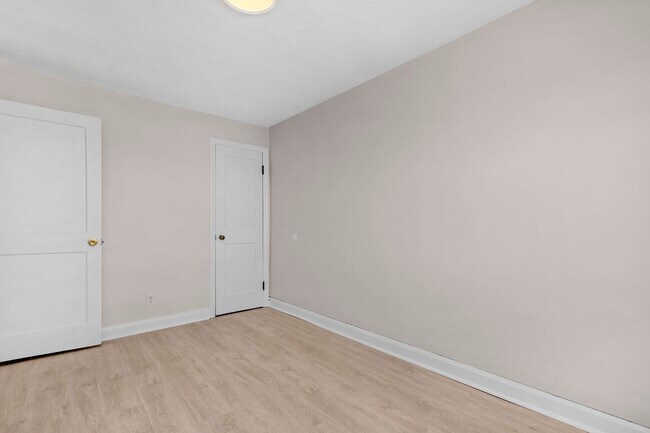 Building Photo - Charming 3-Bedroom Home with 1.5 Baths