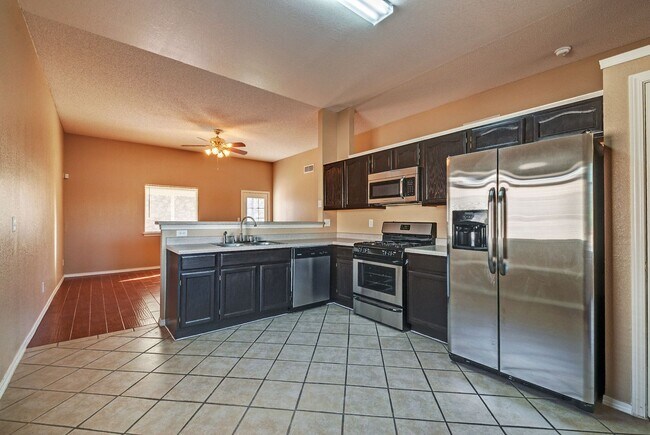 Building Photo - Gorgeous and Spacious Eastside Home for Rent with Refrigerated Air!