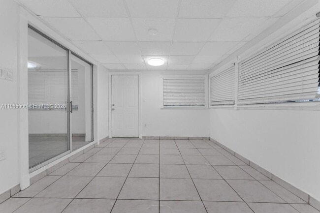 Building Photo - 5831 Taylor St