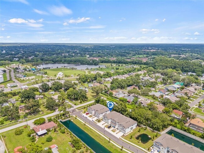 Building Photo - 13161 Stillmont Pl