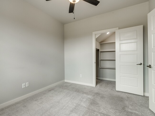 Building Photo - 14525 Rochefort Ln