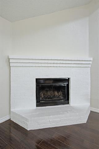 Building Photo - 5005 Frontier Ln