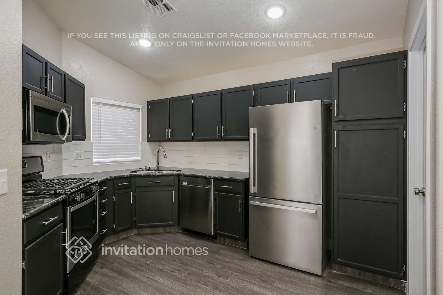 Building Photo - 639 Stonehurst Dr