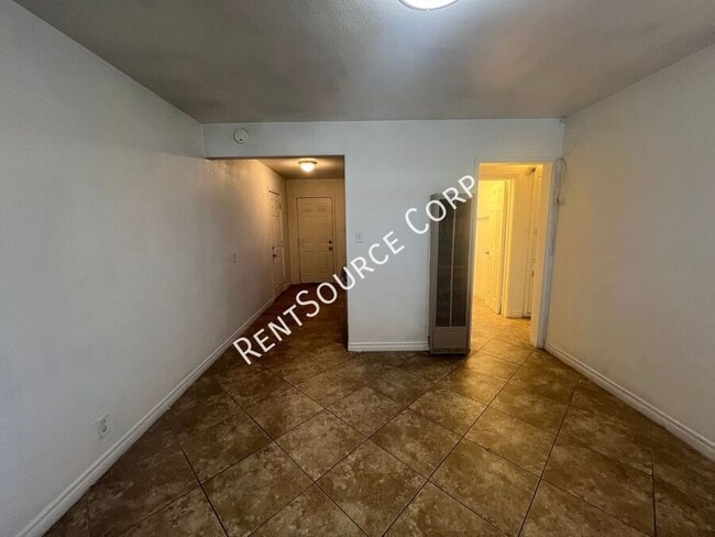 Building Photo - 411 South First Avenue-Unit B