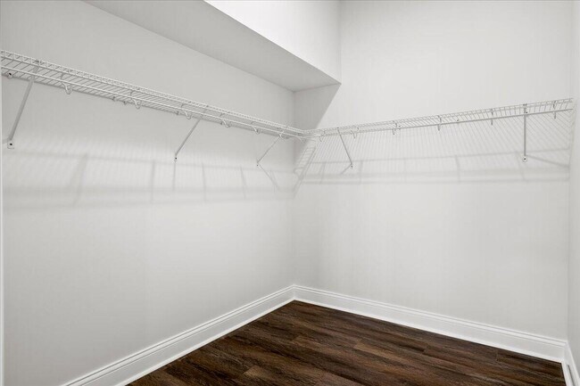 Building Photo - 413 Weston Park
