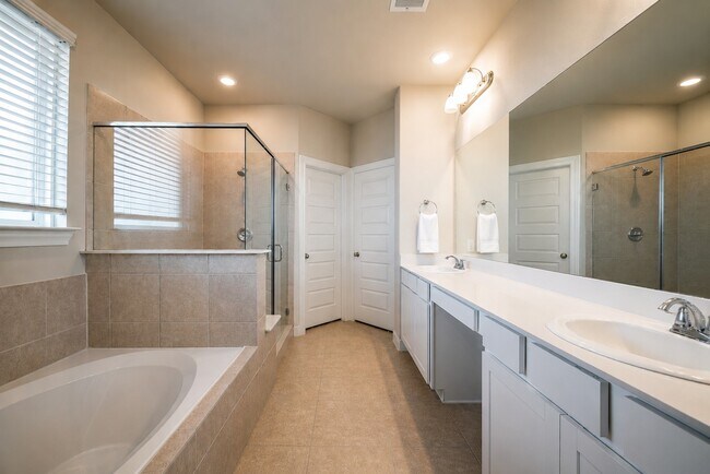 Building Photo - 11627 Brookside Arbor Ln