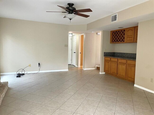 Building Photo - 9005 Scottish Pastures Dr