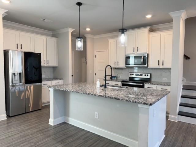 Building Photo - 4651 Cypress Pk Dr