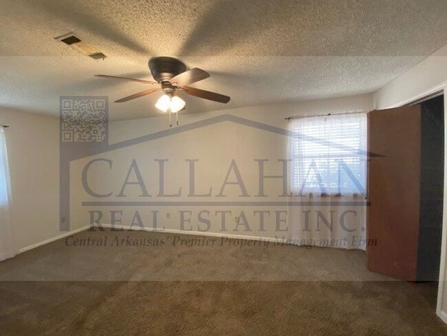 Building Photo - Jacksonville 3 Bedroom Home