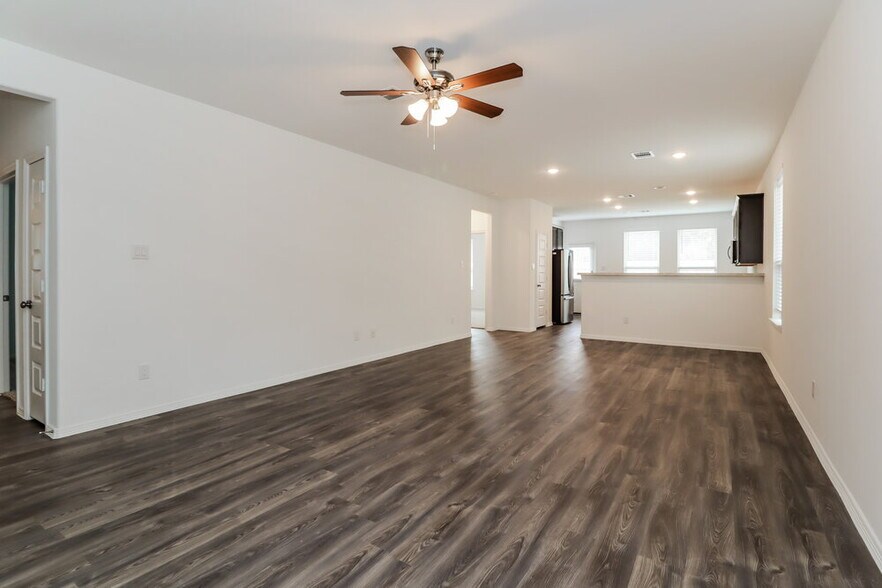 Building Photo - 16623 Spirit St
