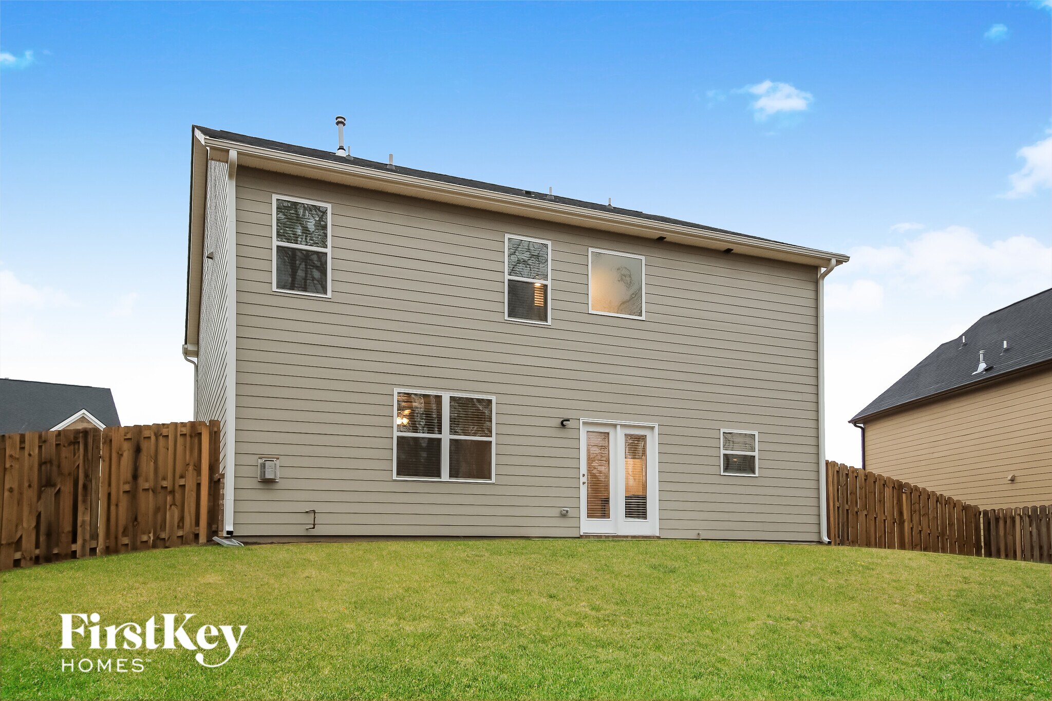 Building Photo - 3282 Hawthorn Farm Blvd