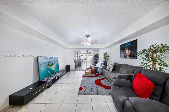 Building Photo - 1178 NW 123rd Pl