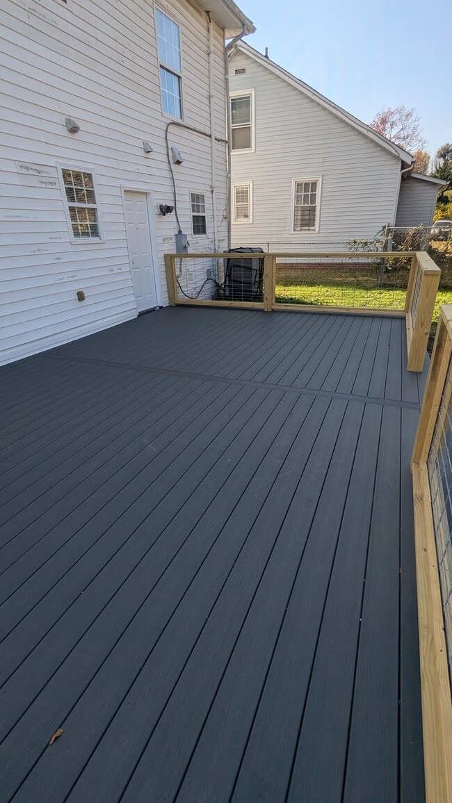 Building Photo - 3059 Midlothian Tpke