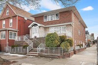 Building Photo - 588 Avenue A
