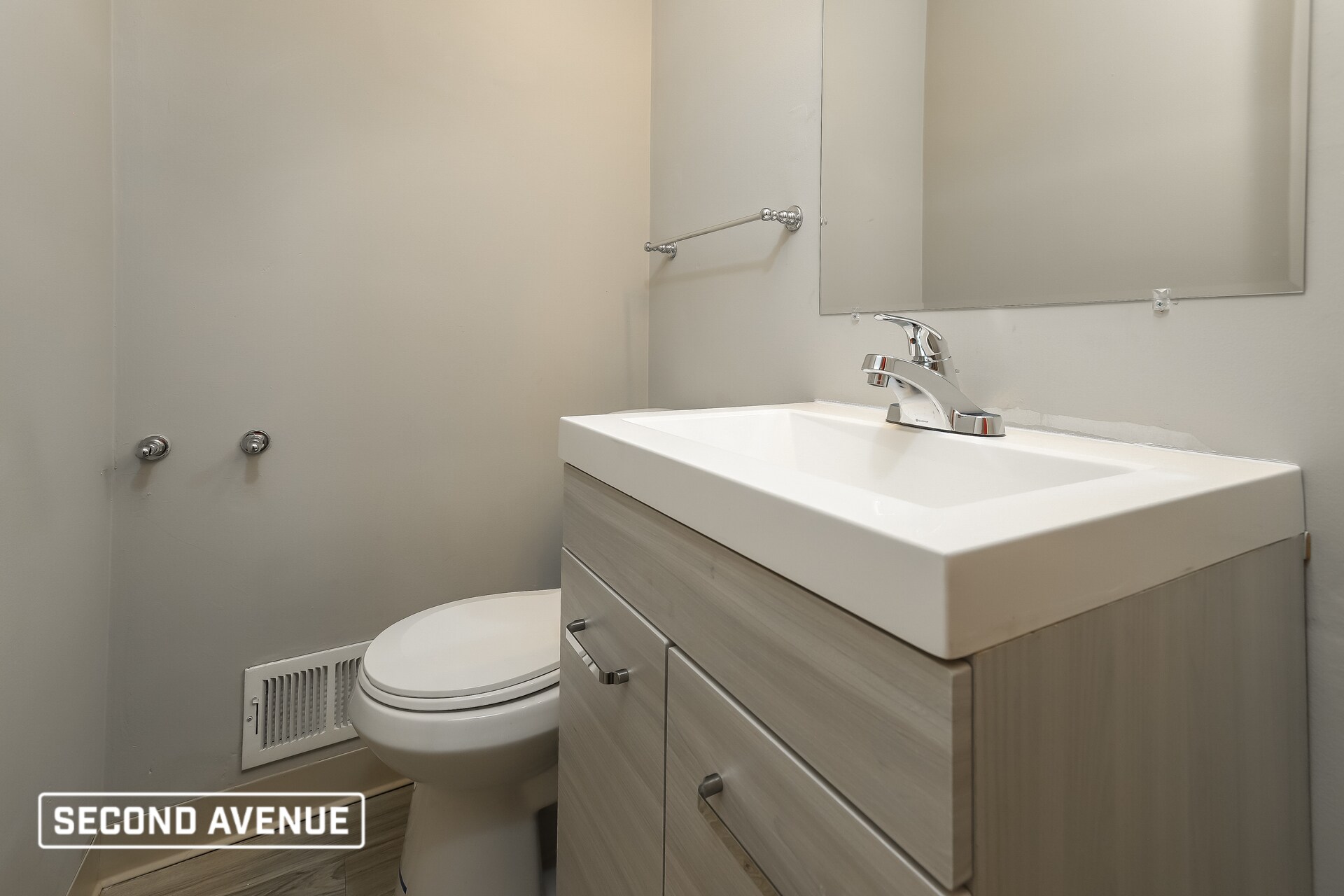 Building Photo - 14080 Lexington Pl