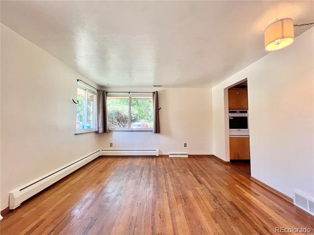 Building Photo - 3532 Ingalls St
