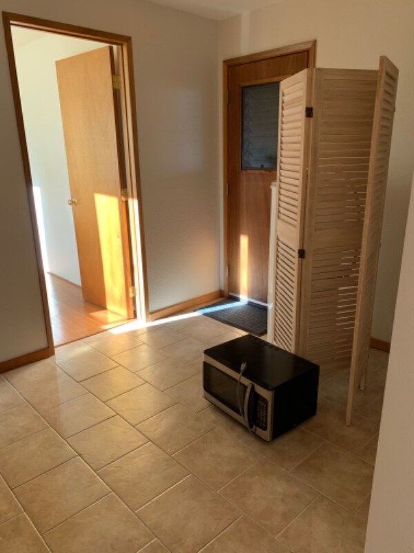 Building Photo - 25 Lumahai Pl