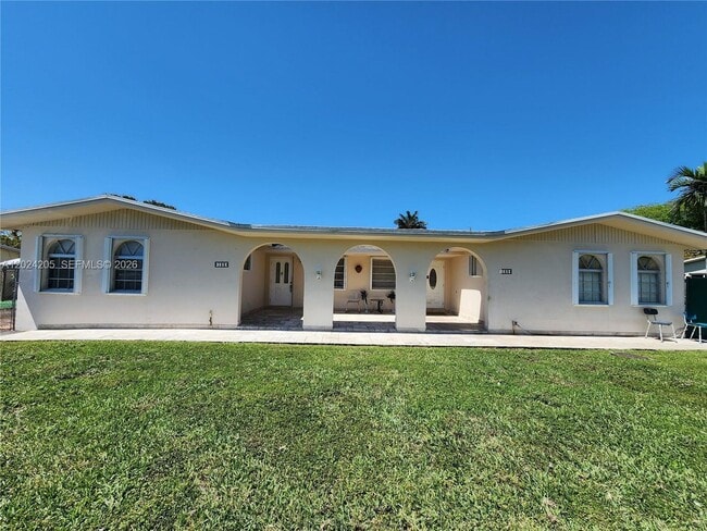 Building Photo - 120 SW 80th Ave
