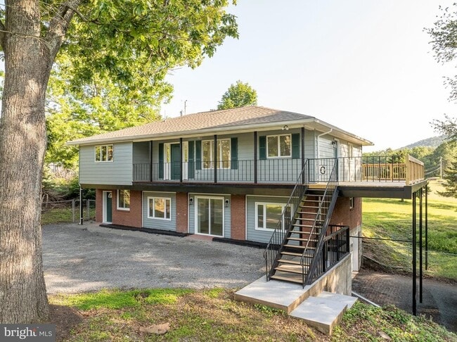 Building Photo - 9708 Martinsburg Rd