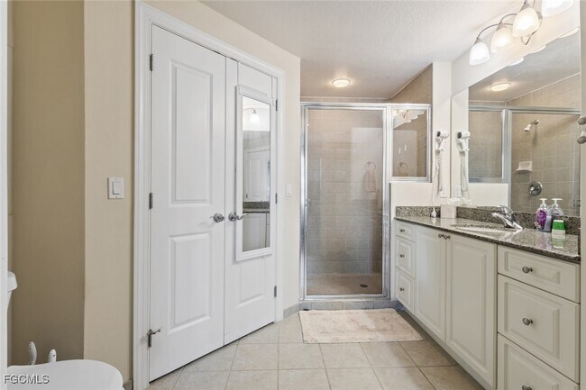 Building Photo - 2825 Palm Beach Blvd