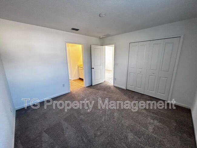 Building Photo - 6226 Mare Ave
