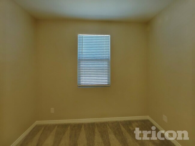 Building Photo - 6563 Smithville Ave