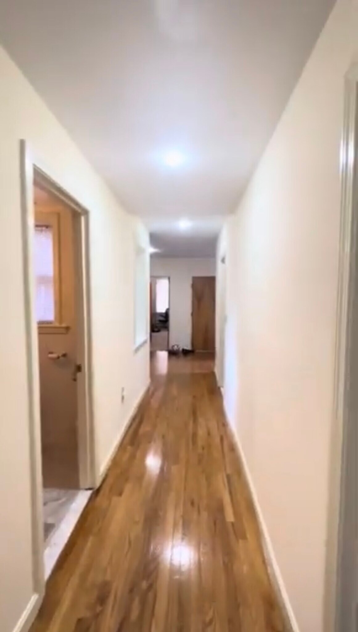 Building Photo - 1404 Beacon St