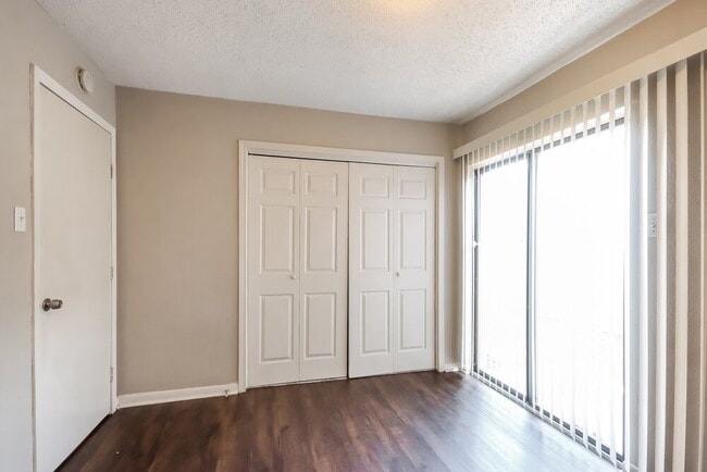 Building Photo - 18515 Denise Dale Ln