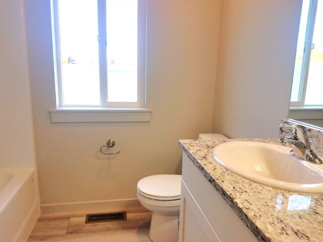Building Photo - Newer house on corner lot of great neighbo...