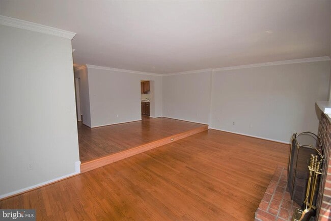 Building Photo - 8243 Cedar Landing Ct