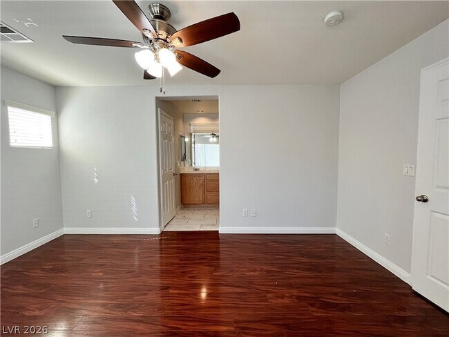 Building Photo - 1627 Bamboo Rain Ave