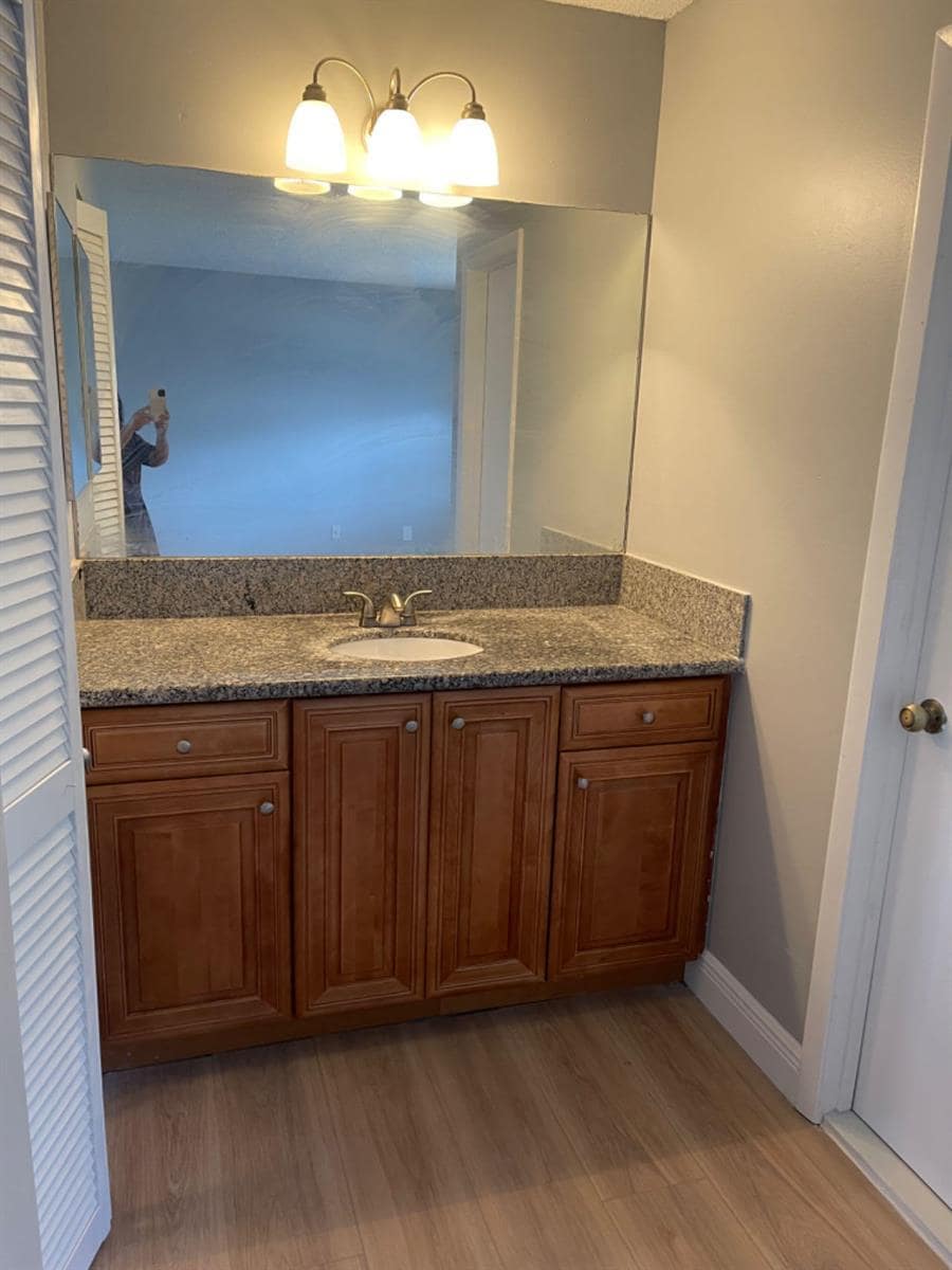 2025 SO FLO Real Estate Group 12162 SW 51st PL Cooper City - 12162 SW 51st Pl