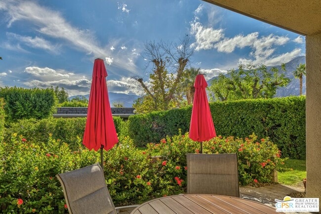 Building Photo - 1183 Tiffany Cir N