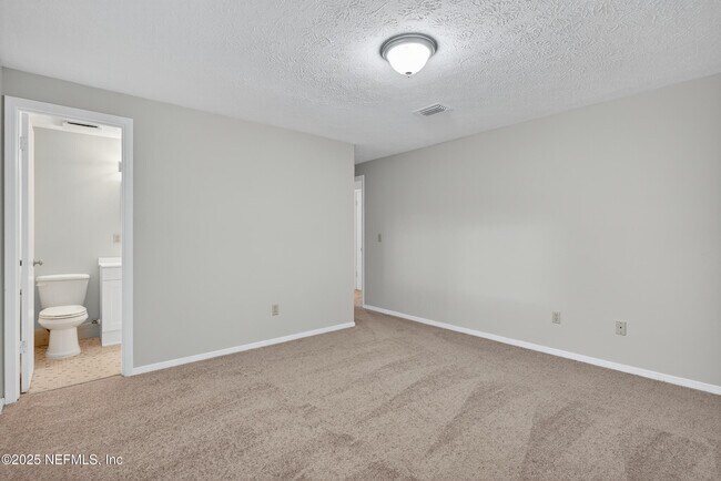 Building Photo - 9937 Moss Side Ln