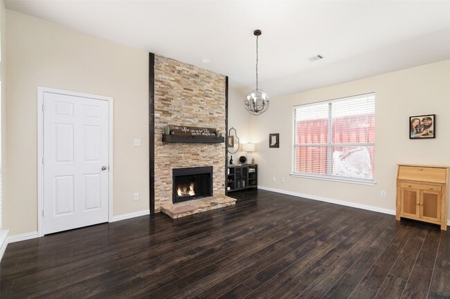 Building Photo - 7501 Caribbean Dr