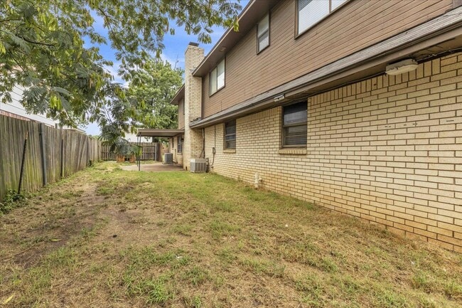 Building Photo - 4524 NW 60th St