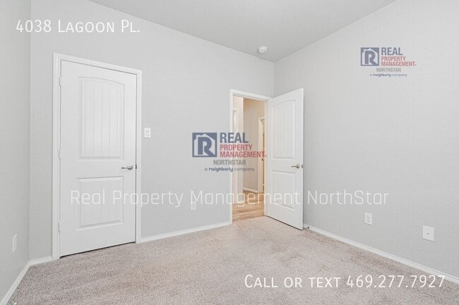 Building Photo - 4038 Lagoon Pl