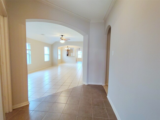 Building Photo - 9723 Opal Rock Dr