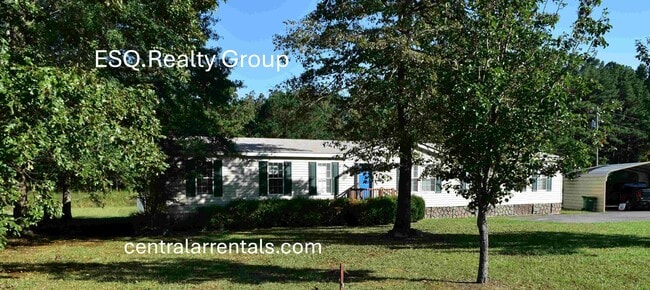 Building Photo - 16801 Cornfield Dr
