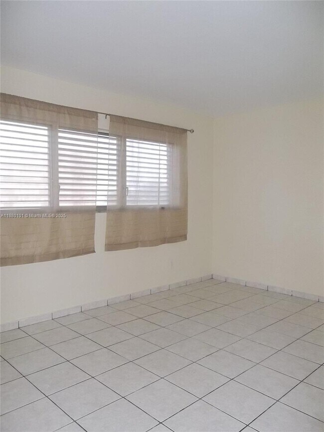 Building Photo - 1450 Atlantic Shores Blvd